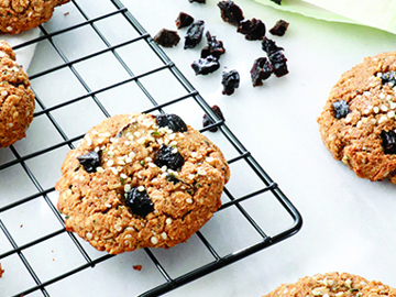 Prune Protein Breakfast Cookies