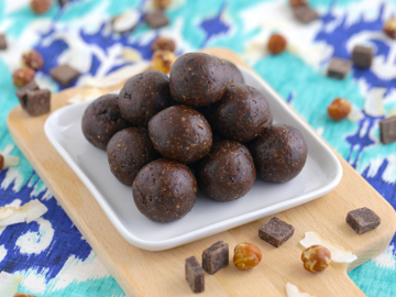 Chocolate Hazelnut Energy Balls