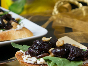 Prune &amp; Goat Cheese Bruschetta