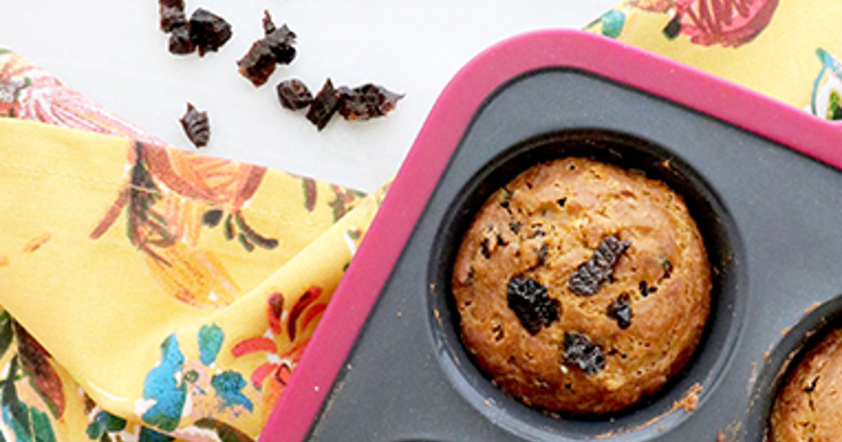 Gingerbread Prune Muffins