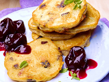 Apple Prune Pancakes