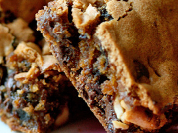 Slender Blondie Brownies