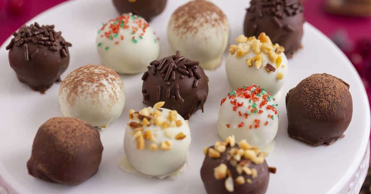 Gingerbread Pecan Date Truffles