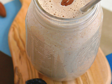 Nutty Apple & Prune Smoothie
